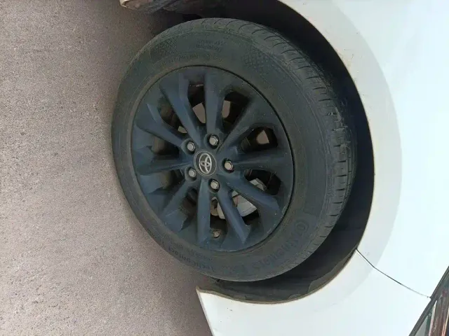 Toyota Corolla — Фото автомобиля 24