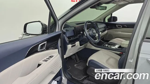 Kia Carnival 4th Gen — Фото автомобиля 15