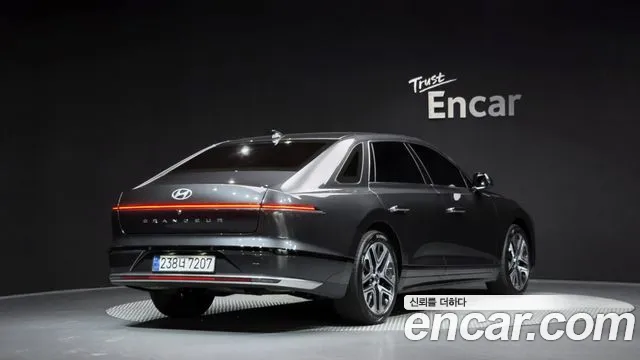Hyundai Grandeur GN7 — Фото автомобиля 2