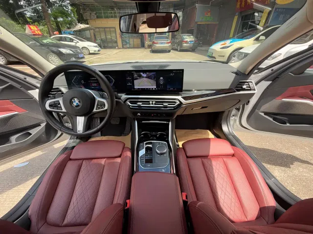 BMW 3 Series — Фото автомобиля 11
