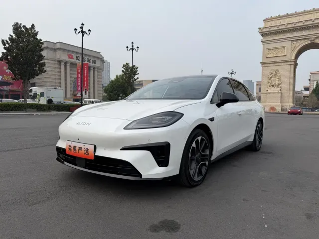 Фотография автомобиля — GAC Aion RT