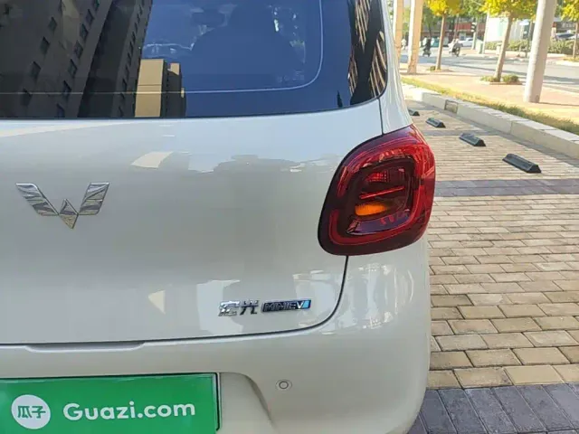 Wuling Hongguang Mini EV — Фото автомобиля 7