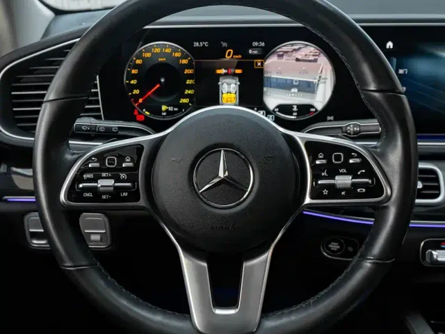 Mercedes-Benz GLE-Class — Фото автомобиля 16