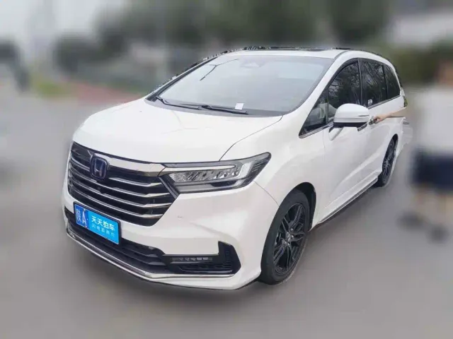 Фотография автомобиля — Honda Odyssey