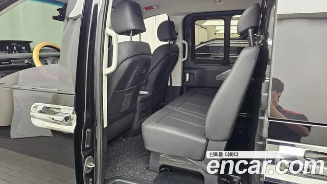 Hyundai Staria — Фото автомобиля 17