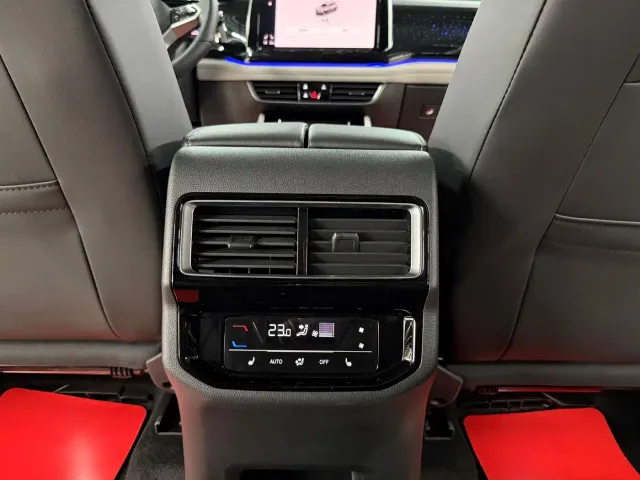 Volkswagen Teramont — Фото автомобиля 12