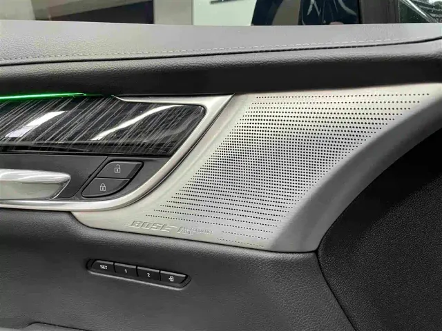 Cadillac Cadillac XT6 2022 2.0T 6-Seater 4WD Luxury Edition — Фото автомобиля 13