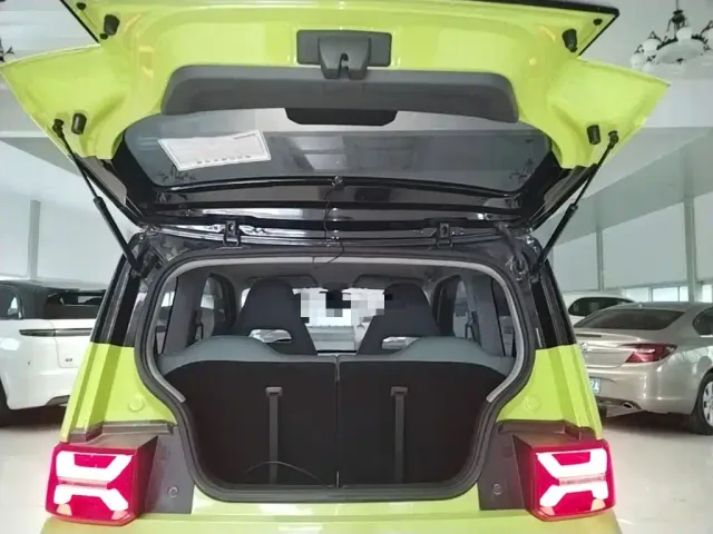 Wuling Hongguang Mini EV — Фото автомобиля 18