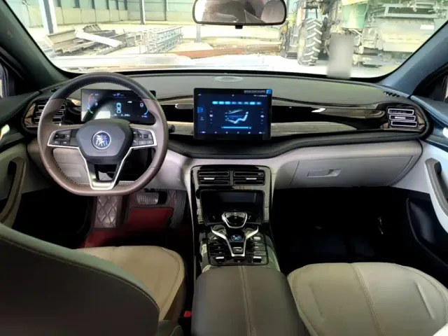 BYD Qin PLUS — Фото автомобиля 9