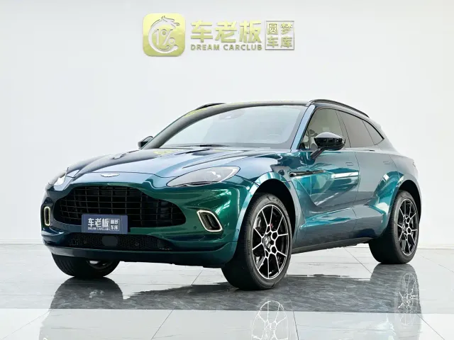 Фотография автомобиля — Aston Martin DBX