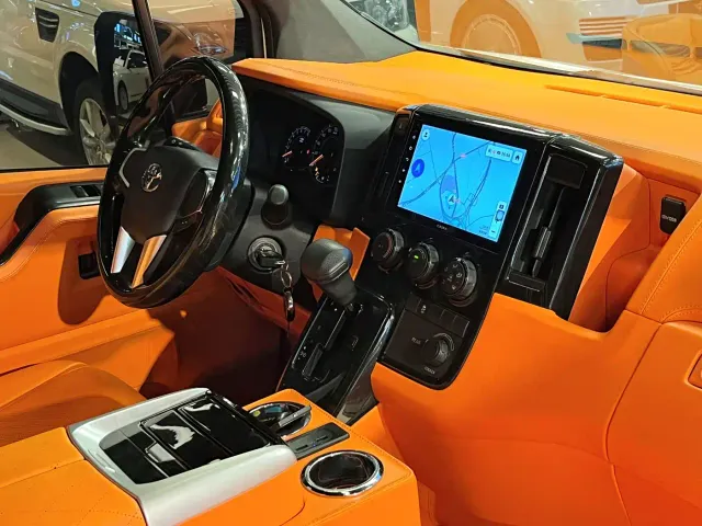 Toyota HIACE — Фото автомобиля 8