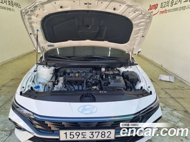 Hyundai Avante CN7 — Фото автомобиля 7