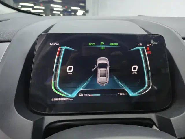 BYD Yuan Pro — Фото автомобиля 14