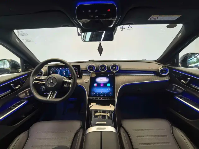 Mercedes-Benz C-Class — Фото автомобиля 16