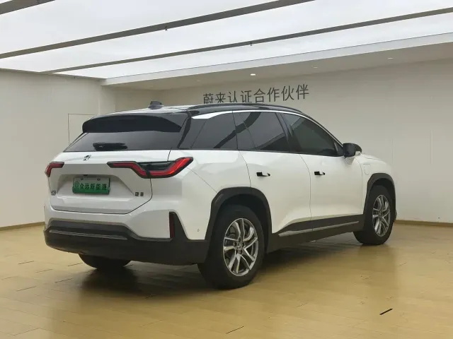 NIO NIO ES6 2020 465KM Performance Edition — Фото автомобиля 21