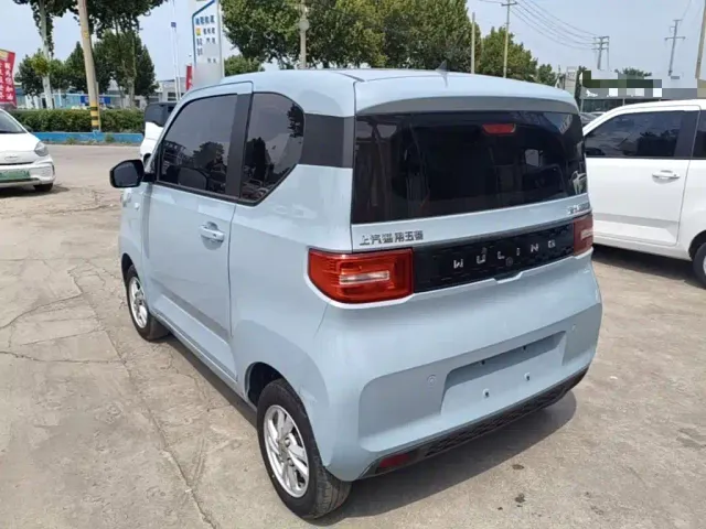 Wuling Hongguang Mini EV — Фото автомобиля 4