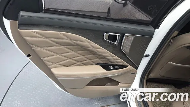 Kia K8 Signature — Фото автомобиля 23