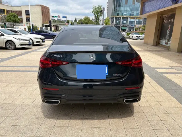 Mercedes-Benz C-Class — Фото автомобиля 2
