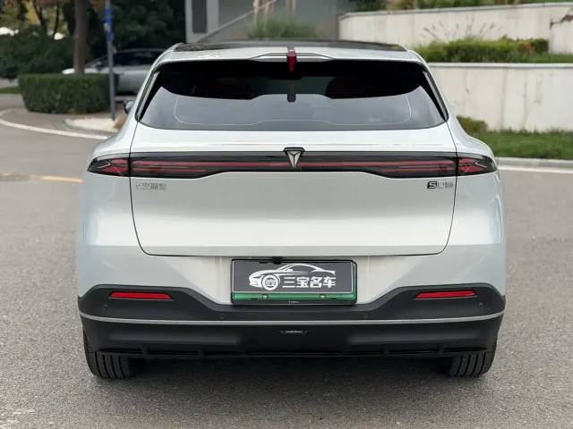 Deepal S05 — Фото автомобиля 7