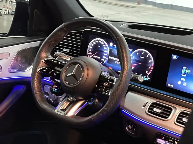 Mercedes-Benz GLE-Class AMG — Фото автомобиля 9