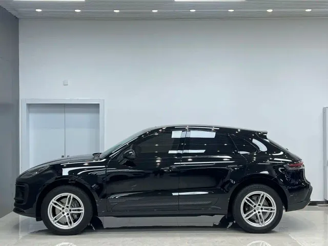 Porsche Macan — Фото автомобиля 7