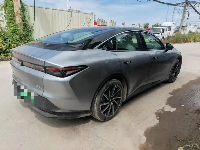 Arcfox Alpha S5 — Фото автомобиля 4