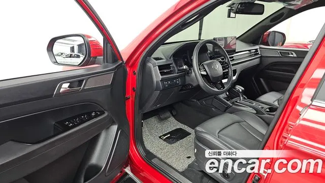 KG_Mobility_Ssangyong Musso — Фото автомобиля 10