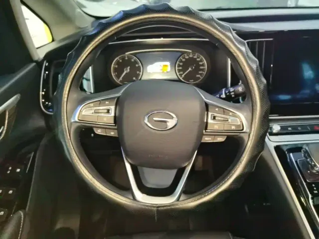 GAC Trumpchi M8 — Фото автомобиля 10