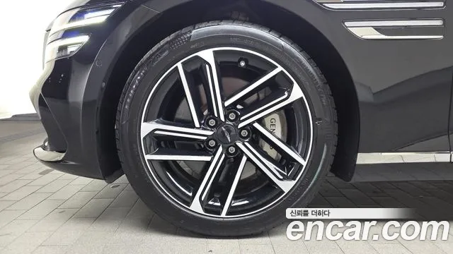 Genesis G80 RG3 — Фото автомобиля 5