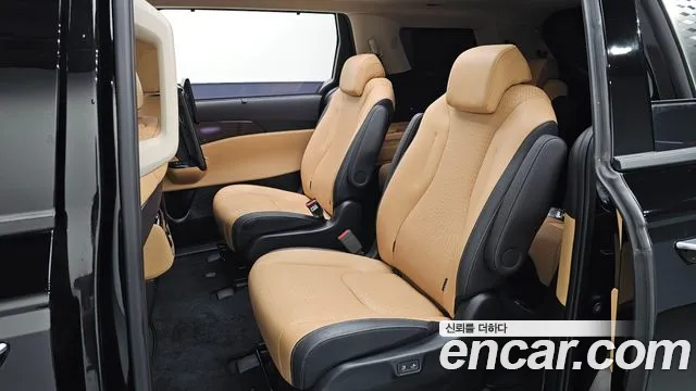 Kia Canival Carnival 4 поколение Бензин 9 мест Signature — Фото автомобиля 22