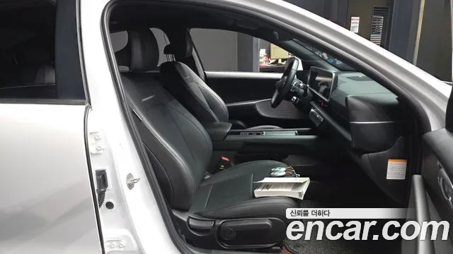 Hyundai Ioniq6 — Фото автомобиля 11