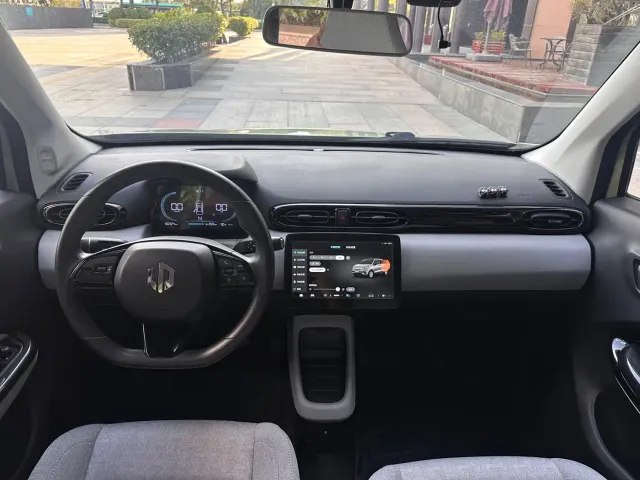 Leapmotor T03 — Фото автомобиля 7