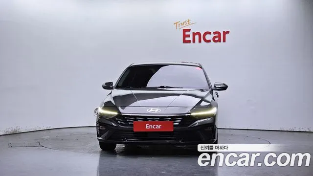 Hyundai AVANTE Новый Avante (CN7) — Фото автомобиля 3