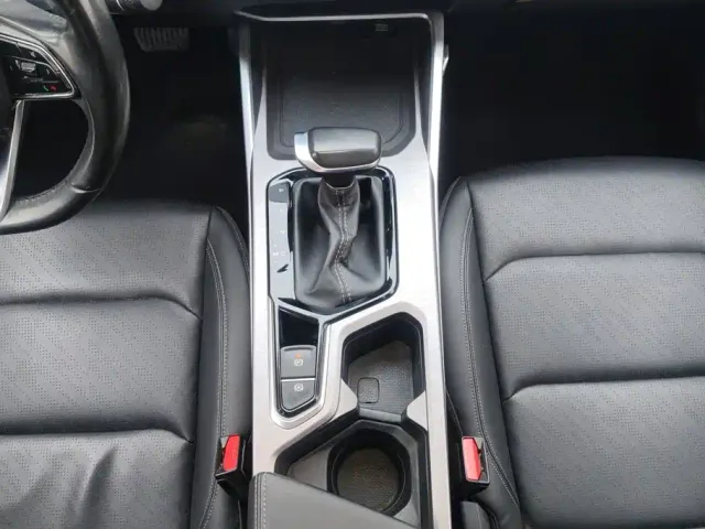 Geely Emgrand — Фото автомобиля 16