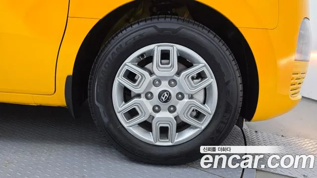 Hyundai Staria — Фото автомобиля 21