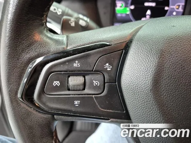 Chevrolet Bolt EUV — Фото автомобиля 17