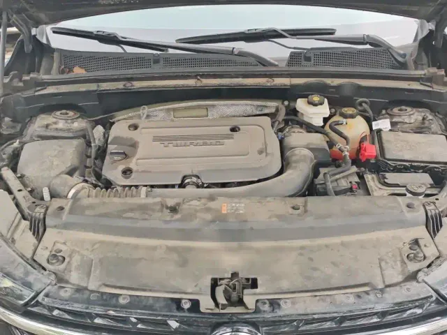Buick Envision Plus — Фото автомобиля 13