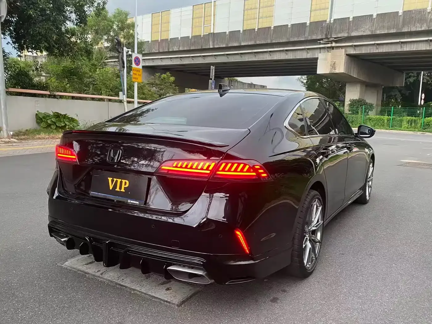 Honda Inspire 2025 260TURBO Elite Edition — Фото автомобиля 9