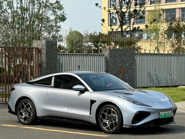 Hozon Neta GT — Фото автомобиля 3