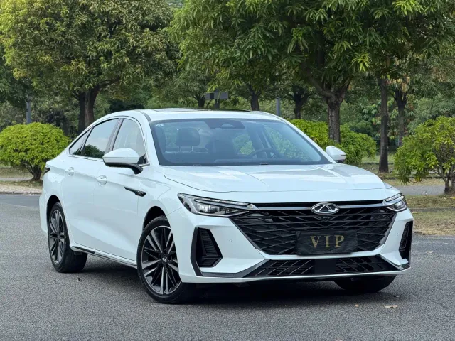 Chery Arrizo 8 — Фото автомобиля 3