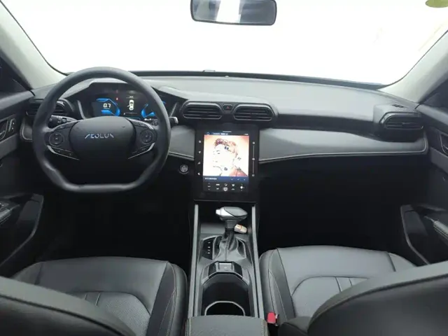 Dongfeng Yixuan — Фото автомобиля 12