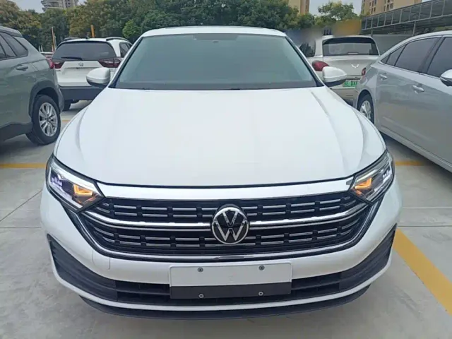 Volkswagen Sagitar — Фото автомобиля 2