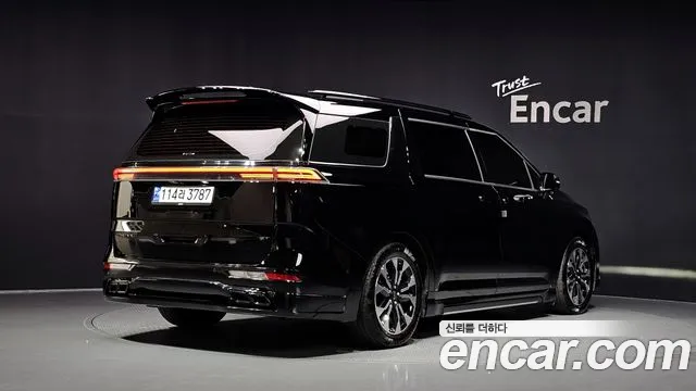 Kia Carnival 4th Gen — Фото автомобиля 2