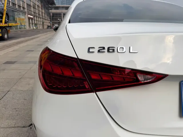 Mercedes-Benz C-Class — Фото автомобиля 11