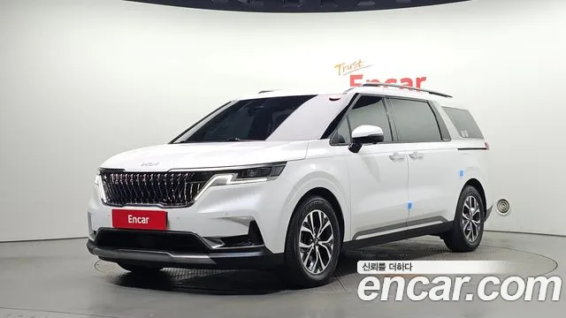 Фотография автомобиля — Kia Carnival