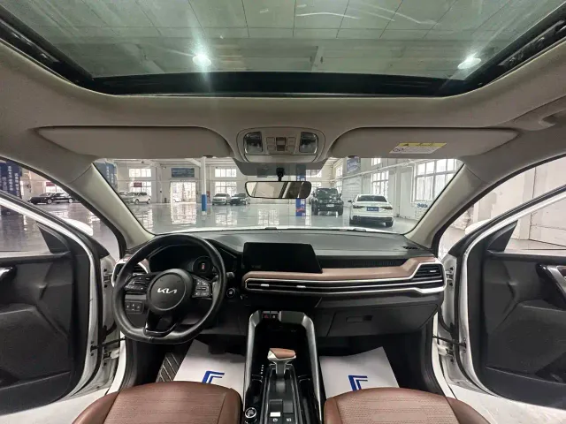 Kia Sportage — Фото автомобиля 9