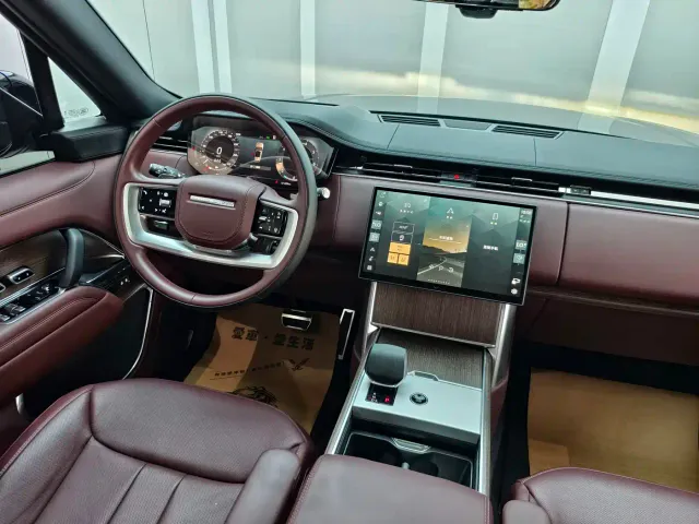 Land Rover Range Rover — Фото автомобиля 9