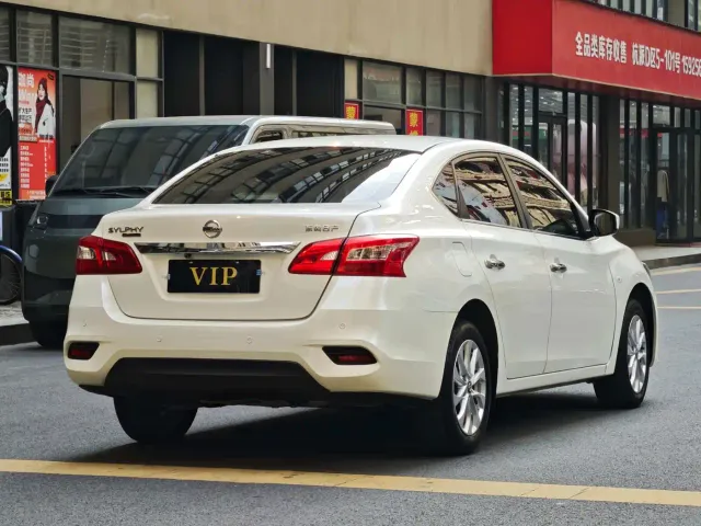 Nissan Sylphy — Фото автомобиля 9