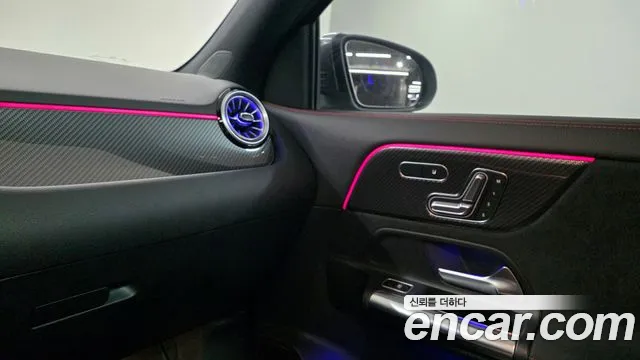 Mercedes-Benz GLA-Class — Фото автомобиля 13