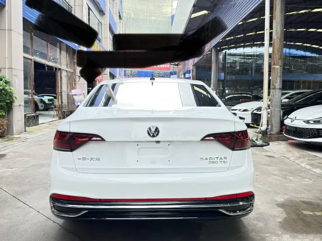 Volkswagen Sagitar — Фото автомобиля 5